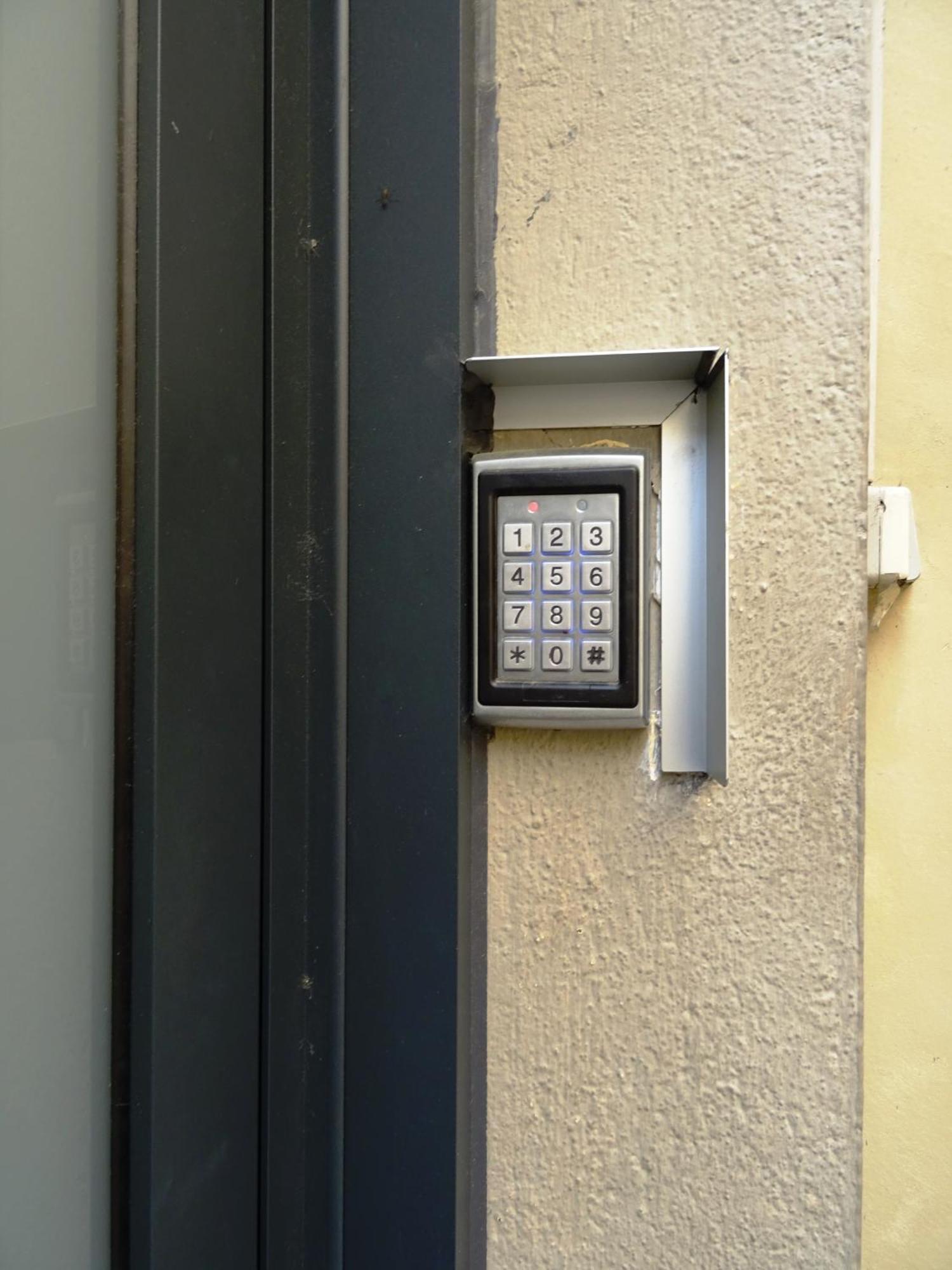 Center Plaza Figueres Apartment Figueres  Exterior photo
