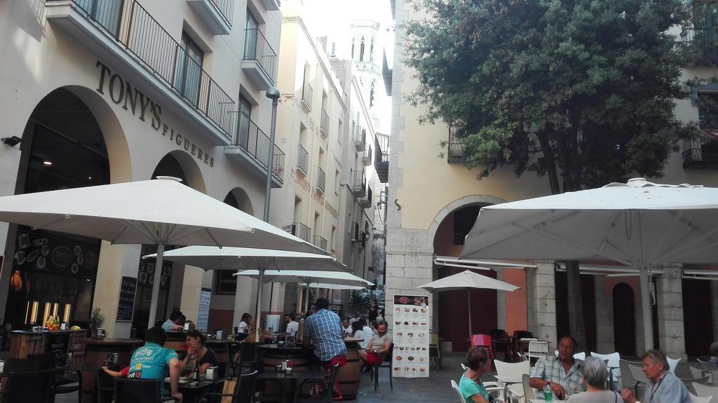 Center Plaza Figueres Apartment Figueres  Exterior photo